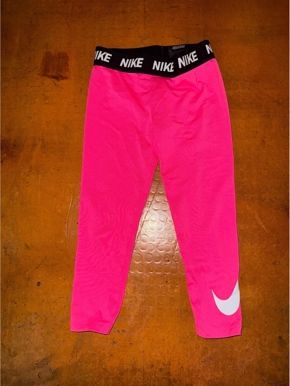 Nike Dri-FIT Hot Pink Swoosh Leggings – Girls Size 6